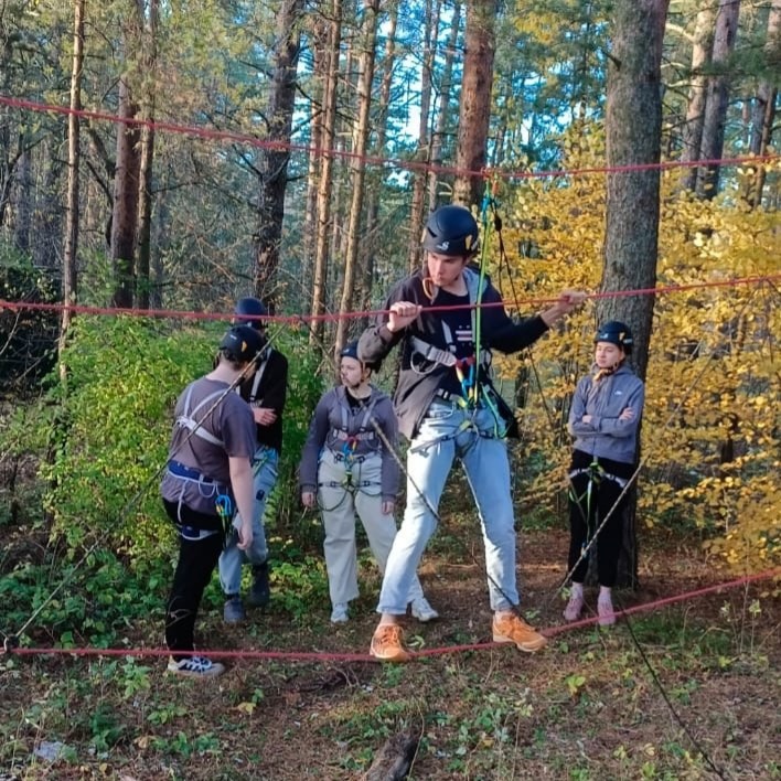 тури